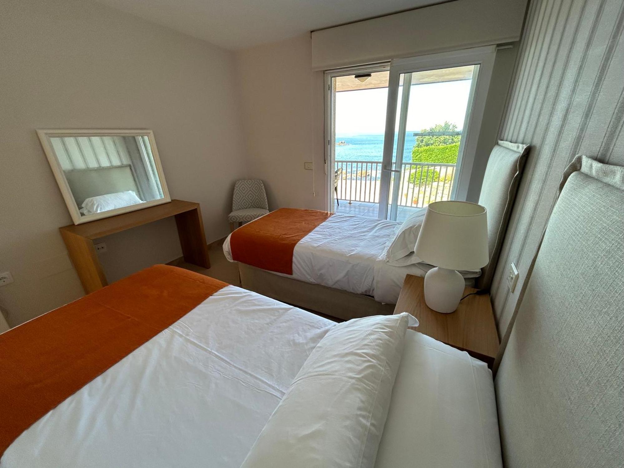 Apartamentos Fontenla-Lanzada Soutullo 外观 照片